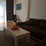 Apartment Tc Lux Vlsb